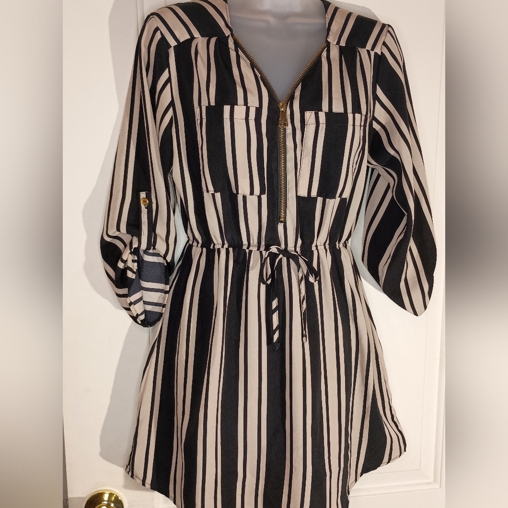 2/$30 J FOR JUSTIFY elegant Striped black and cream color Women's Dress (#22)